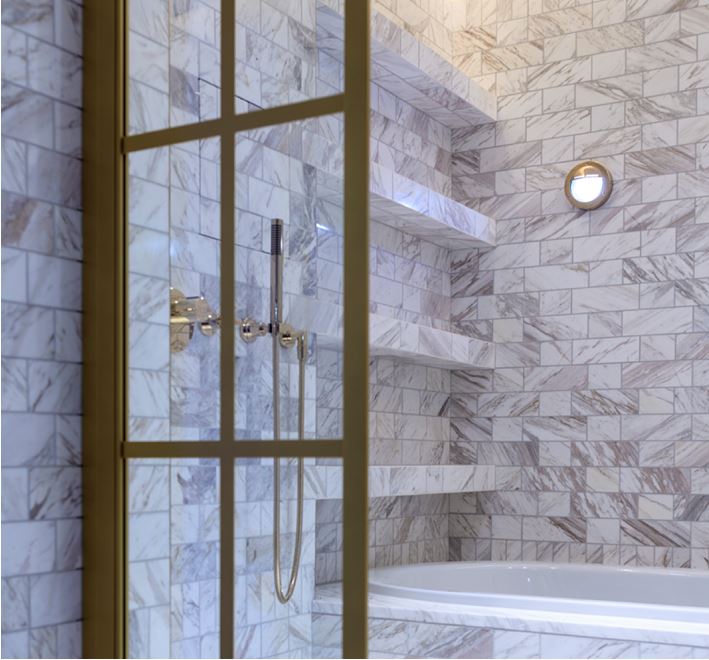 marble tile bathroom
